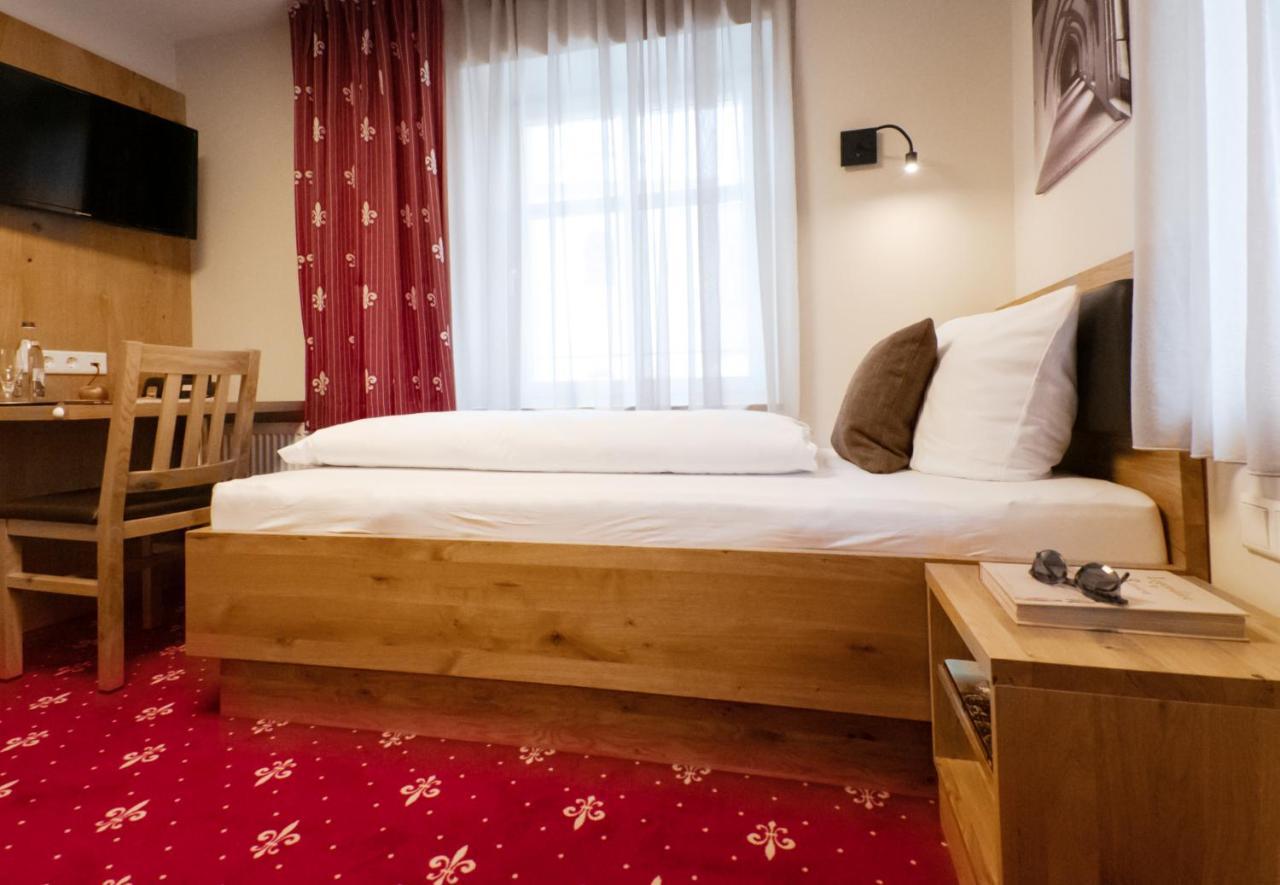 Klostergasthof Heidenheim - Hotel Garni 외부 사진